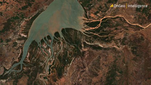 Unlocking the Past How to Search for Historical Satellite Images